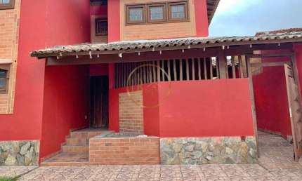 Casa 4 Dormitórios à Venda em Campinho - Porto Seguro