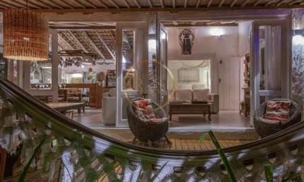 Casa à Venda em Caraíva: 2 Suítes, 120m², Porto Seguro