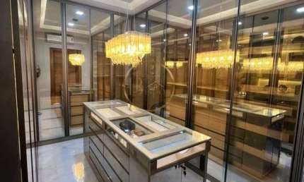 Casa 3 Dormitórios à Venda na Orla de Porto Seguro - R$3M