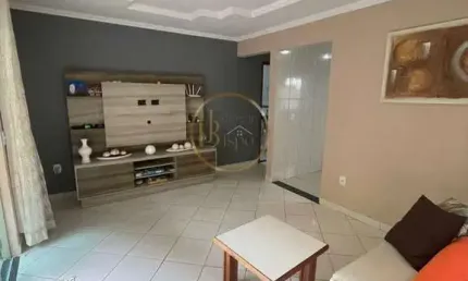 Casa à Venda em Campinho - 3 Dormitórios, 140m² por R$550k