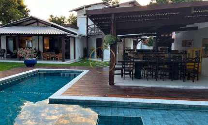 Casa à Venda em São Francisco, Porto Seguro: 3 Suítes, 312m²