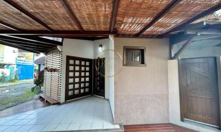 Apartamento à Venda em Taperapuã, Porto Seguro – 2 Suítes, 90m²