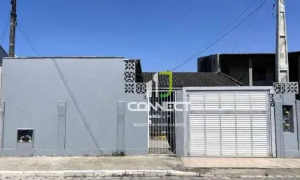 Casa com 4 dormitórios à venda, 120 m² por R$ 530.000,00 - Espinheiros - Itajaí/SC