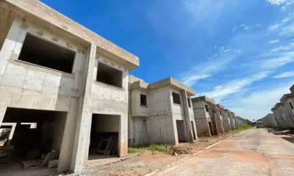 Condomínio Reservas Bolonha - Casas em condomínio fechado