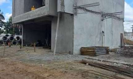 CONDOMINIO MUNDI ROOFTOP: Casas modernas em condomínio com total segurança