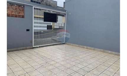 Casa com 2 quartos para alugar no Jardim Sílvia Maria, Mauá 
