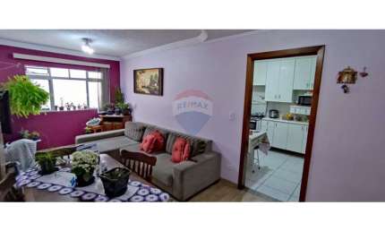 Lindo apartamento com dois dormitórios no vila vitória