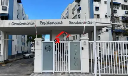 Apartamento com 2 quartos à venda na Estrada dos Bandeirantes, Camorim, Rio de Janeiro, 50 m2 por R$ 299.900