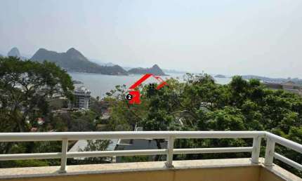 Casa em condomínio fechado com 3 quartos à venda na Rua Doutor Armando Lopes, Charitas, Niterói, 274 m2 por R$ 2.000.000