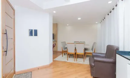Casa em condomínio fechado com 4 quartos à venda na Rua Gonçalves Dias, 2248, Jardim São Vicente, Campo Largo, 90 m2 por R$ 650.000