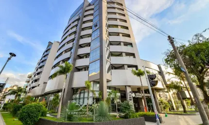 Apartamento com 2 quartos à venda na Rua Ubaldino do Amaral, 1024, Centro, Curitiba, 58 m2 por R$ 850.000