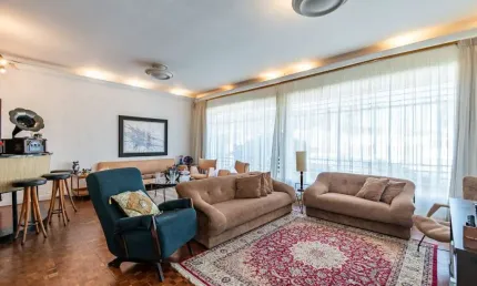 Casa com 3 quartos à venda na Avenida Prefeito Omar Sabbag, 317, Jardim Botânico, Curitiba, 350 m2 por R$ 1.300.000