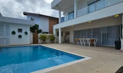 Excelente casa de condomínio fechado em um dos melhores bairros de Bertioga