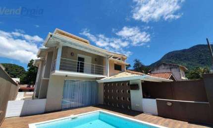 Casa com 3 dormitórios à venda, 298 m² por R$ 1.700.000,00 - São Francisco - São Sebastião/SP