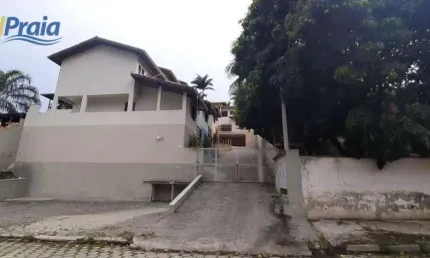 Casa com 2 dormitórios à venda, 117 m² por R$ 680.000,00 - Angra de São Francisco - São Sebastião/SP