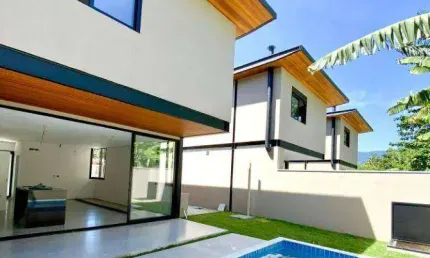 Casa com 3 dormitórios à venda, 70 m² por R$ 1.750.000,00 - Barequeçaba - São Sebastião/SP