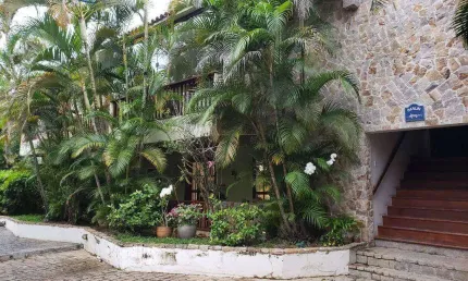 Apartamento com 4 dormitórios à venda, 162 m²  Pontal da Cruz - São Sebastião/SP