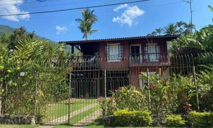 Casa com 3 dormitórios à venda, 260 m² por r$ 1.700.000,00 - praia grande - ilhabela/sp