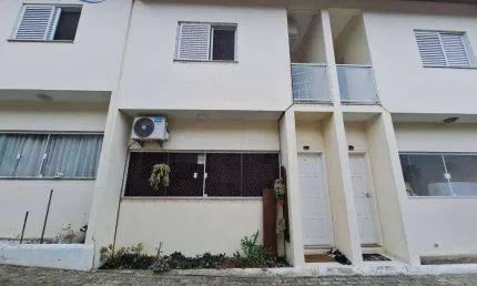 Sobrado com 2 suítes à venda, 85 m² por R$ 680.000 - Portal da Olaria - São Sebastião/SP
