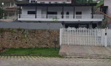 Casa com 4 dormitórios à venda, 330 m² por R$ 1.500.000,00 - Angra de São Francisco - São Sebastião/SP