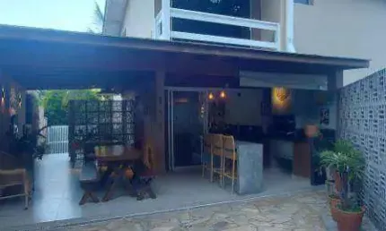 Casa com 5 dormitórios à venda, 278 m² por R$ 1.600.000 - Barequeçaba - São Sebastião/SP