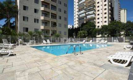Apartamento três dormitórios, duas vagas de garagem