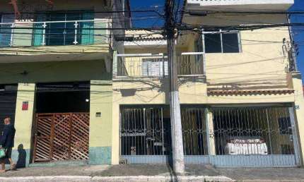 Casa com 3 dormitórios para alugar, 150 m² por R$ 2.150,00/mês - Vila Costa Melo - São Paulo/SP