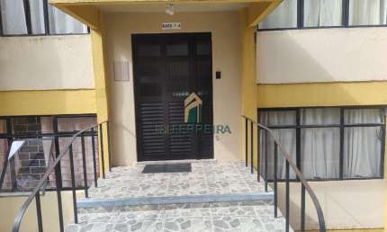 Apartamento com 2 quartos à venda na Rua Maria de Lourdes Kudri, 127, Barreirinha, Curitiba por R$ 225.000