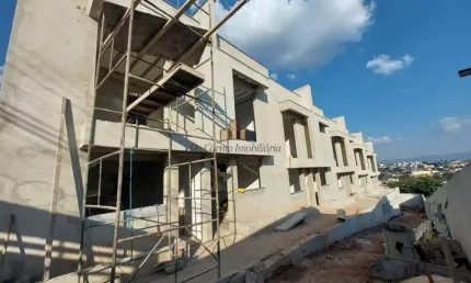 Casa com 2 quartos à venda na Criptoméria, 3579, Jardim das Alterosas - 2ª Seção, Betim por R$ 299.999