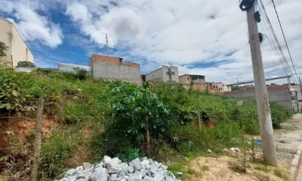 Terreno à venda na Rua Amor Perfeito, 33, Monte Verde, Betim por R$ 195.000