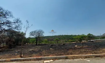 Terreno à venda na Avenida Parque das Aroeiras, 33, Betim Industrial, Betim por R$ 1.700.000