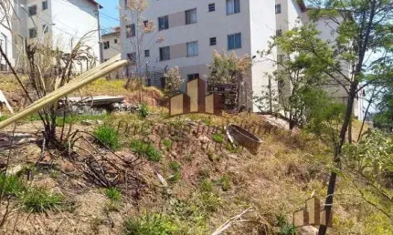 Terreno à venda na Rua de Sofía, 22, Duque de Caxias, Betim por R$ 175.000