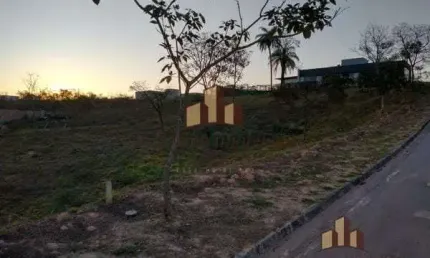 Terreno à venda na Rua Santa Cruz, 1, Centro, Betim por R$ 360.000