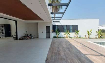Casa em condomínio fechado com 4 quartos à venda na Avenida Engenheiro Viktor Hasparyk, 33, Teixeirinha, Betim por R$ 2.650.000