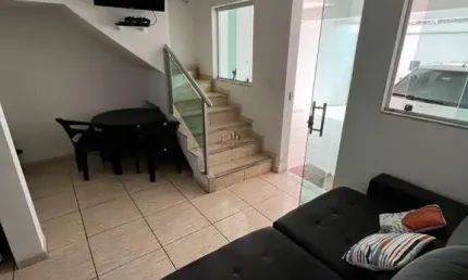 Casa com 3 quartos à venda na Rua Misael Silva, 67777, Jardim Brasília, Betim por R$ 350.000