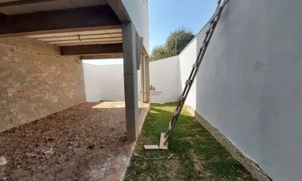 Casa com 3 quartos à venda na Rua Riachão, 149, Itacolomi, Betim por R$ 389.999