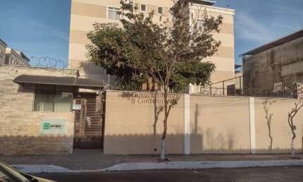Apartamento com 3 quartos para alugar na Próximo a Rua Joaquim Bonifácio, 346, Jardim das Alterosas 1ª Seção, Betim por R$ 1.300