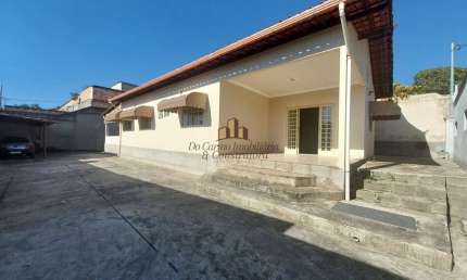 Casa com 4 quartos à venda na Agnelo Malta, 33, Vila das Flores, Betim por R$ 449.999