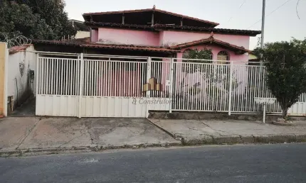 Casa com 3 quartos à venda na das laranjeiras, 357, santa cruz industrial, contagem por r$ 699.999