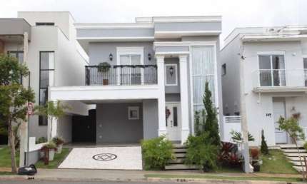 Maravilhoso sobrado com 3 suítes sendo 1 com closet no Condomínio Reserva Ermida com 232m² de área construída.