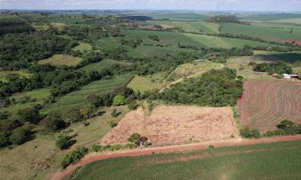 Sítio para Venda em Doutor Camargo, AREA RURAL ., 4 dormitórios, 2 banheiros
