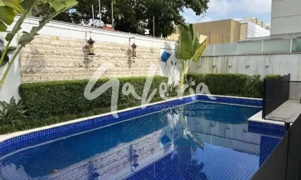 Sobrado em Condomínio fechado à Venda - Cerâmica - São Caetano do Sul