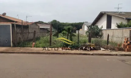 Terreno à venda na RUA ROBERTO AMARAL GREEN, Jardim Rezek, Artur Nogueira por R$ 250.000