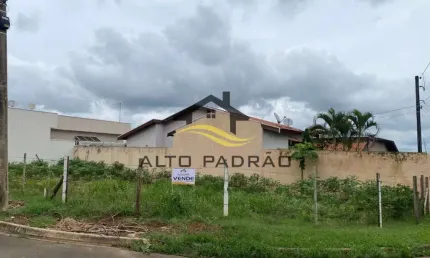 Terreno à venda na Rua 7 de Setembro, Jardim Rezek, Artur Nogueira por R$ 250.000