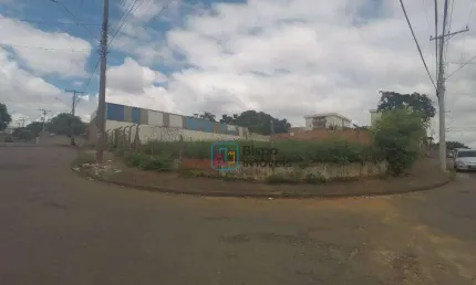 Terreno para alugar, 494 m² por R$ 2.597,31/mês - Jardim São Roque - Americana/SP