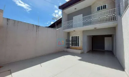 Casa Residencial com 4 dormitórios, 226 m² - venda por R$ 695.000 ou aluguel por R$ 3.908/mês - Parque Residencial Jaguari - Americana/SP