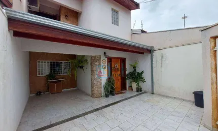 Casa com 3 dormitórios à venda, 154 m² por R$ 657.000,00 - Parque Novo Mundo - Americana/SP