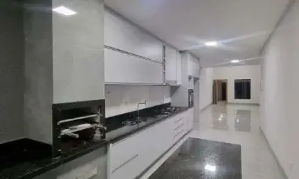 Imóvel para venda tem 210 metros quadrados com 3 quartos em Jardim Atlântico - Goiânia - GO