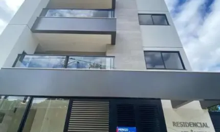 Apartamento para Venda em Juiz de Fora, Aeroporto, 3 dormitórios, 3 suítes, 3 banheiros, 2 vagas