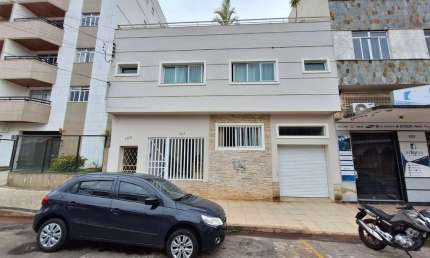 Casa para Locação em Juiz de Fora, Passos, 5 dormitórios, 2 suítes, 5 banheiros